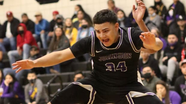 laredo lbj laredo united south basketball texas00011